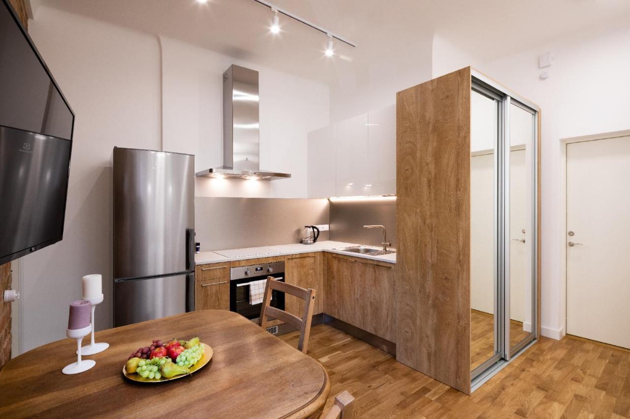 Brivibas House Design Apartments In City Center Riga Luaran gambar