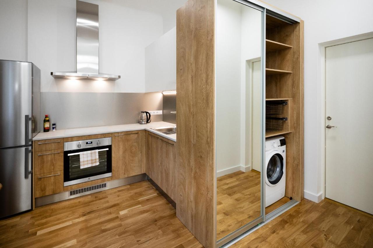 Brivibas House Design Apartments In City Center Riga Luaran gambar