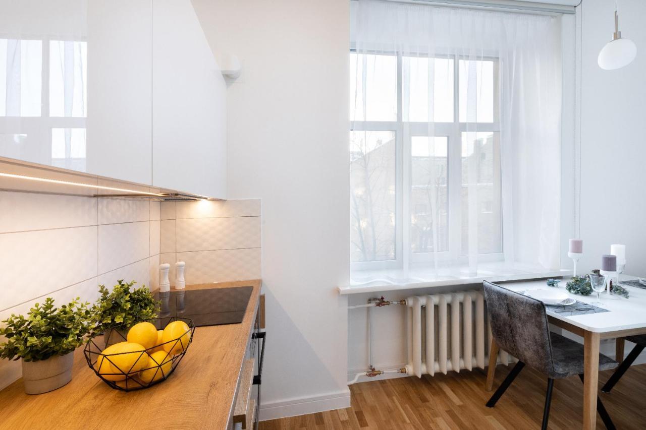 Brivibas House Design Apartments In City Center Riga Luaran gambar