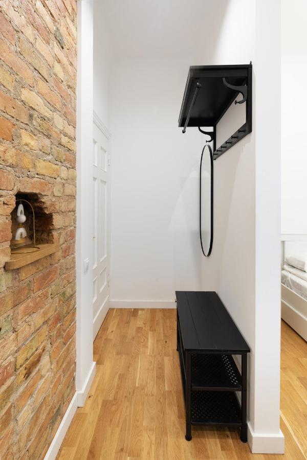 Brivibas House Design Apartments In City Center Riga Luaran gambar